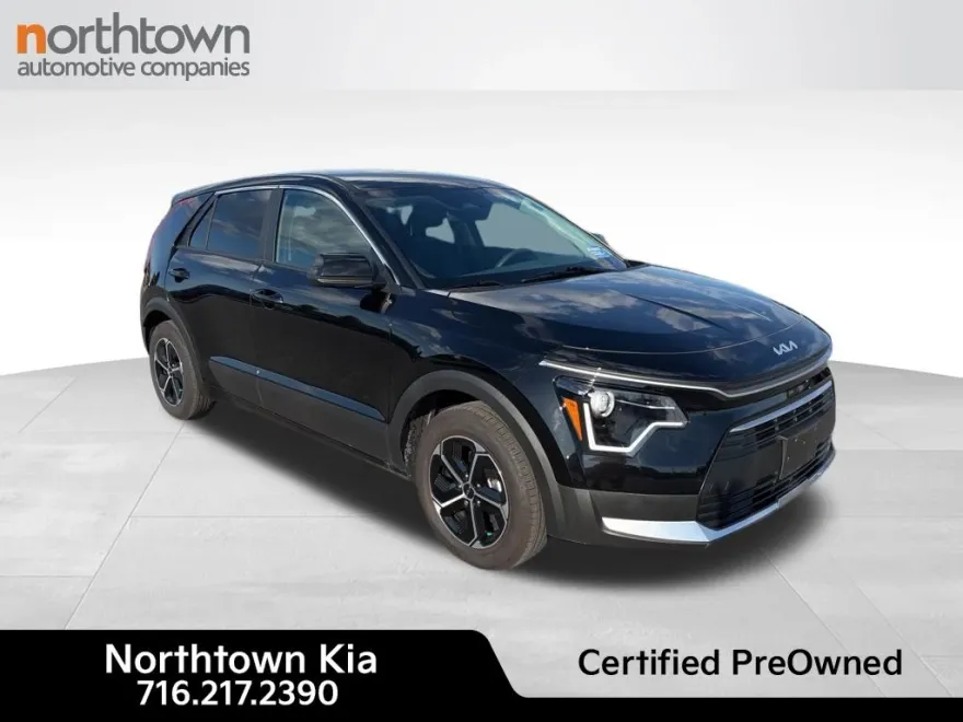 2025 Kia Niro LX photo 1