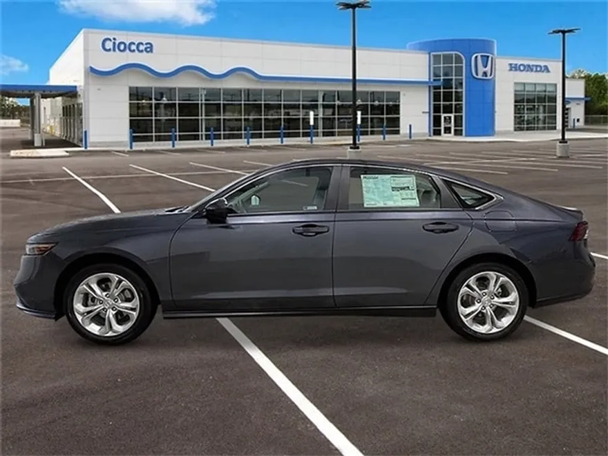 2025 Honda Accord LX photo 1