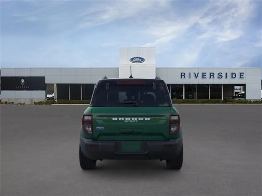 2025 Ford Bronco Sport Outer Banks photo 1