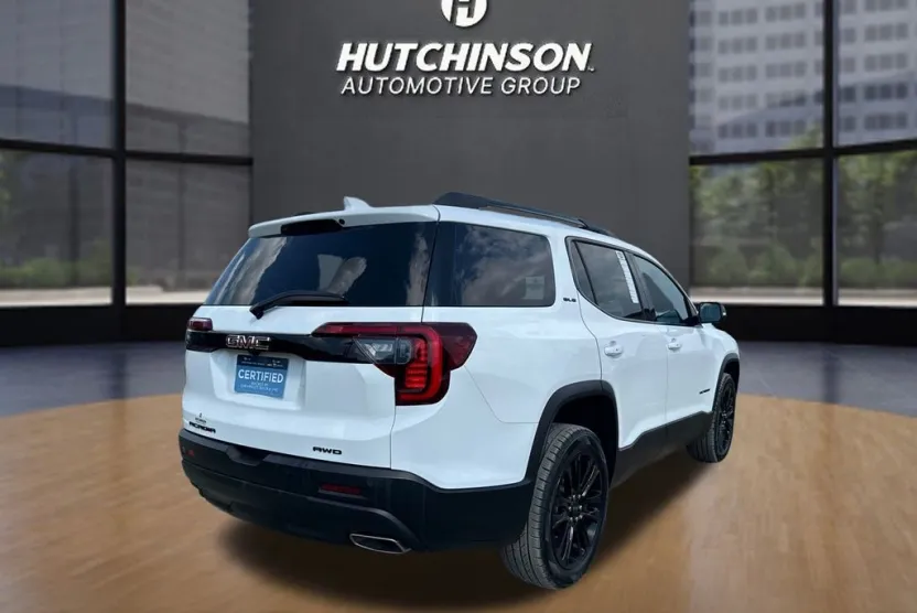 2022 Gmc Acadia SLE photo 1