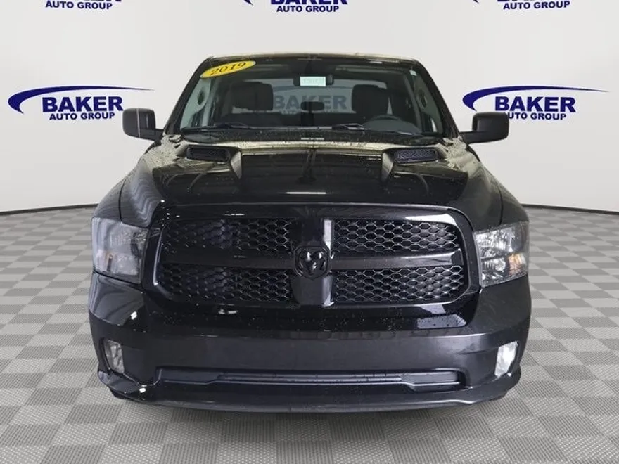 2019 Ram 1500 Classic Express photo 1