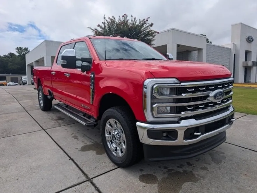 2024 Ford F-350 photo 1