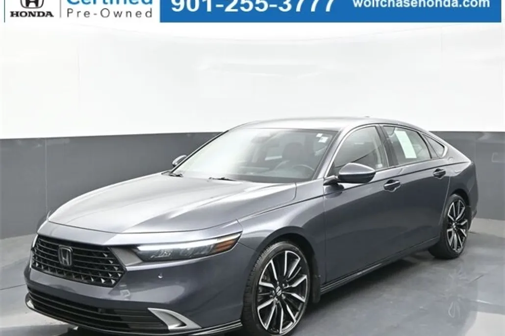 2023 Honda Accord Hybrid Touring photo 1