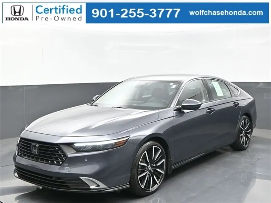 2023 Honda Accord Hybrid Touring photo 1