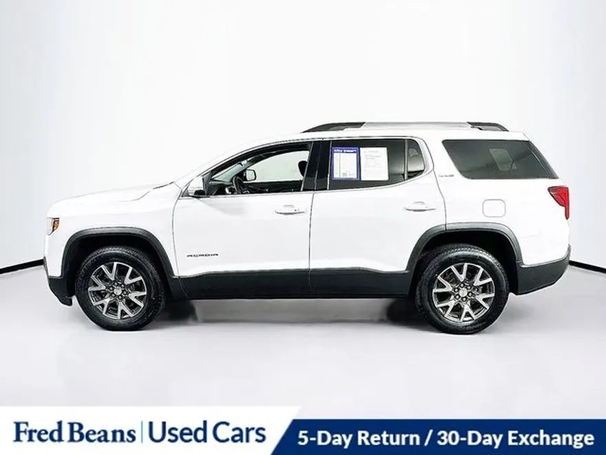 2022 Gmc Acadia SLE photo 1