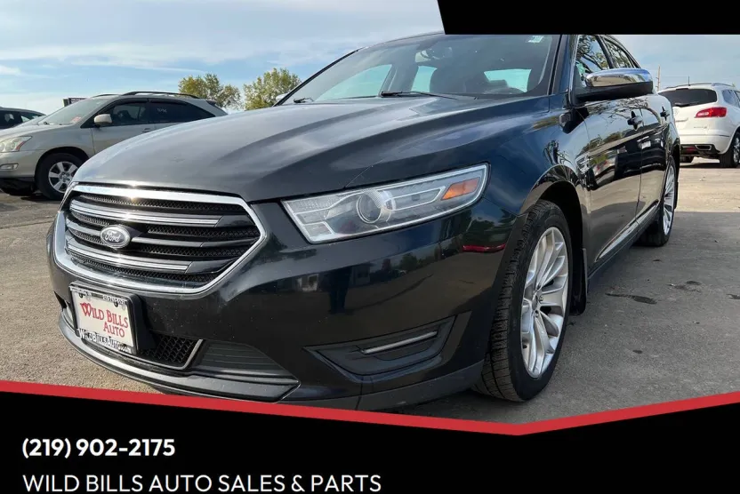 2013 Ford Taurus Limited photo 1