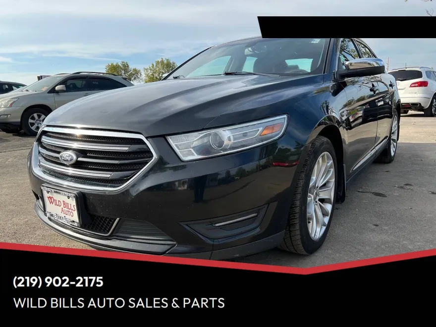 2013 Ford Taurus Limited photo 1