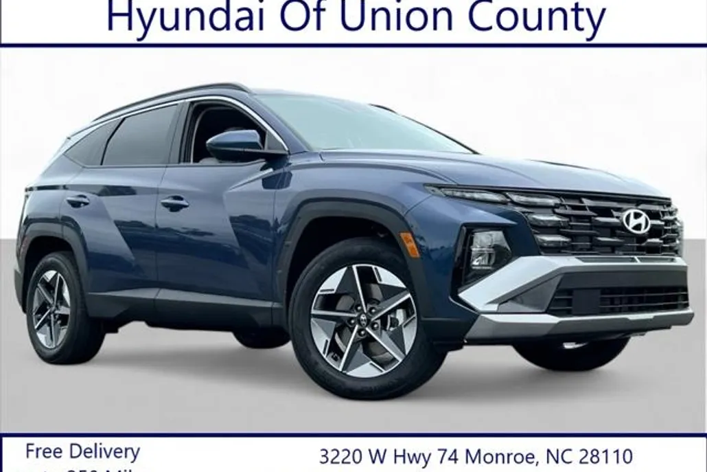 2025 Hyundai Tucson SEL photo 1