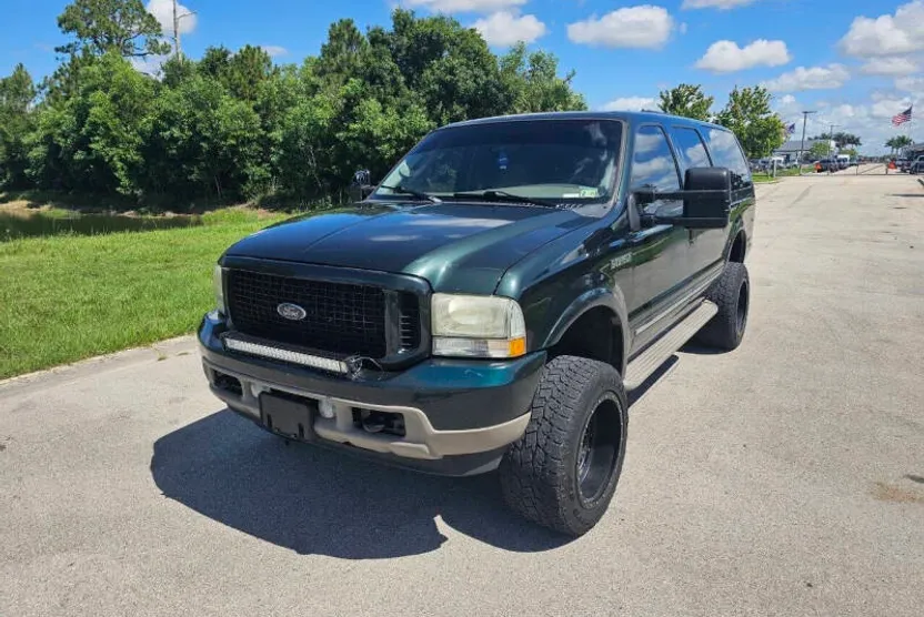2003 Ford Excursion Limited photo 1