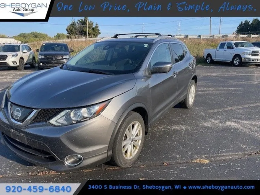 2019 Nissan Rogue Sport SV photo 1