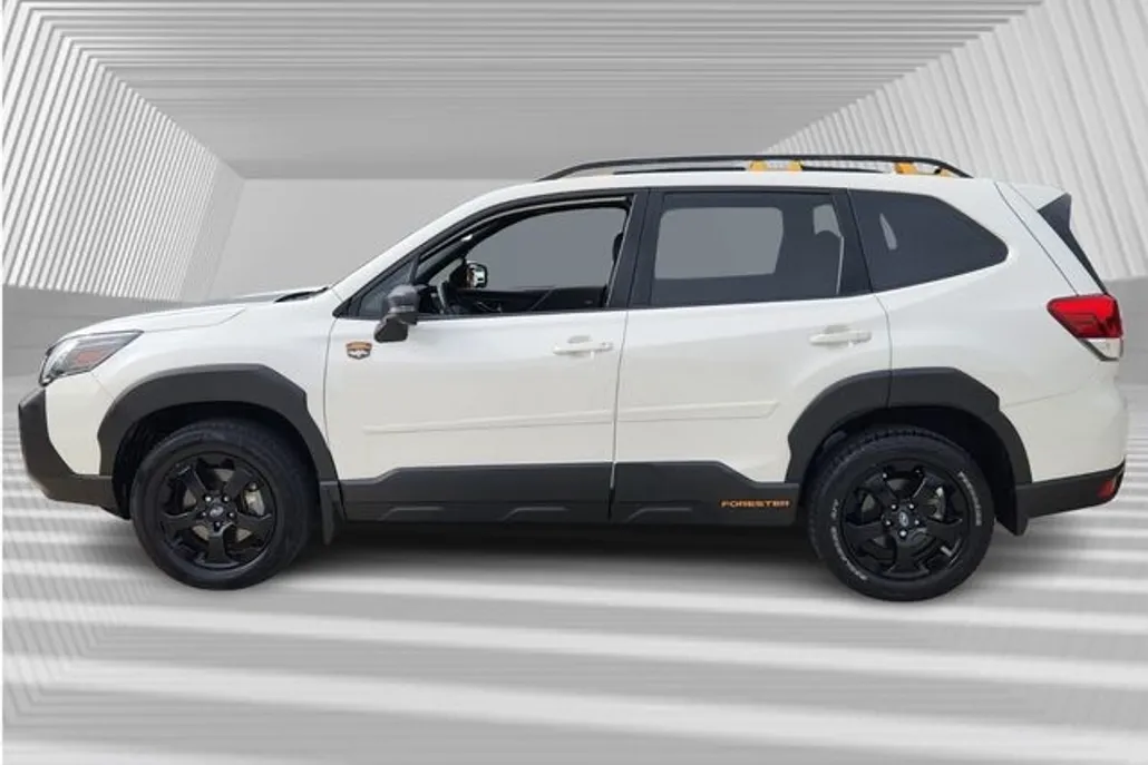 2022 Subaru Forester Wilderness photo 1