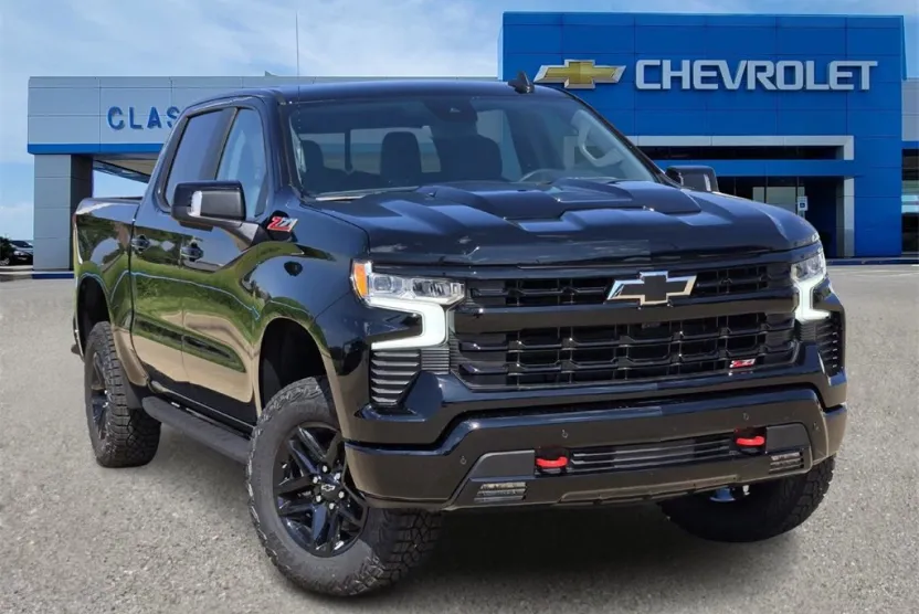 2026 Chevrolet Silverado 1500 LT Trail Boss photo 1