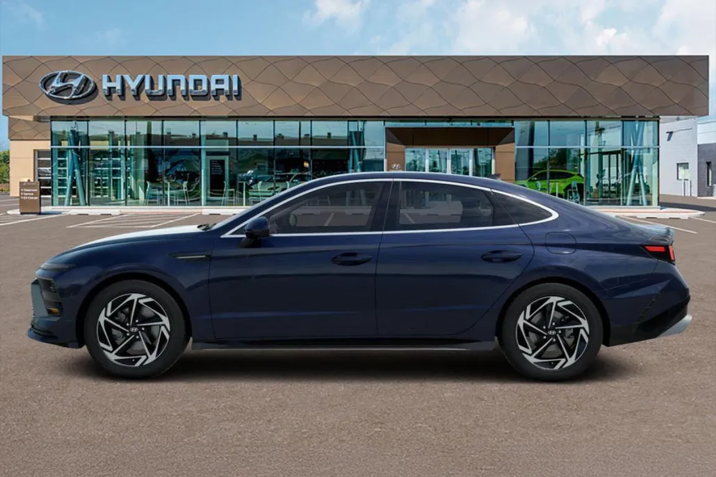 2026 Hyundai Sonata SEL Sport photo 1