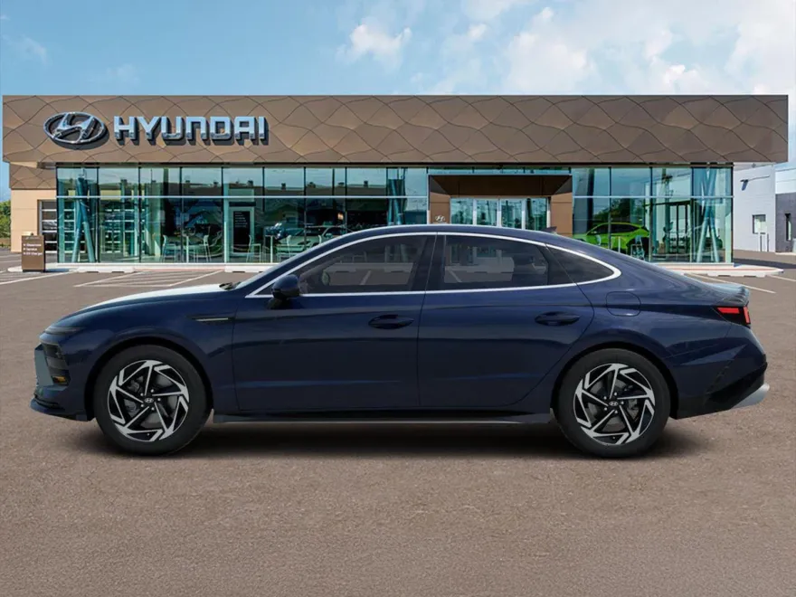2026 Hyundai Sonata SEL Sport photo 1