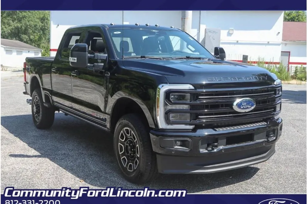 2025 Ford F-350 Platinum photo 1