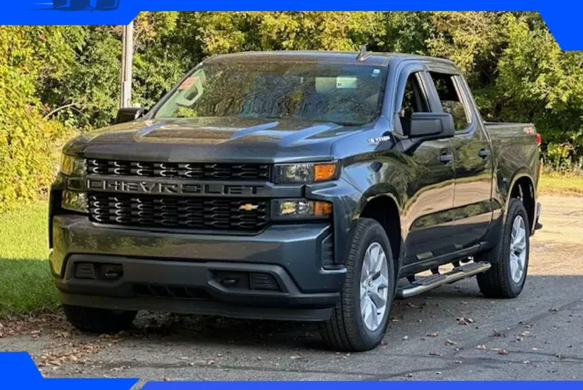 2020 Chevrolet Silverado 1500 Custom photo 1