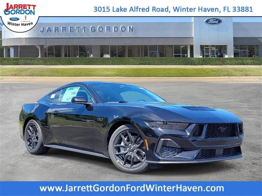 2025 Ford Mustang GT photo 1