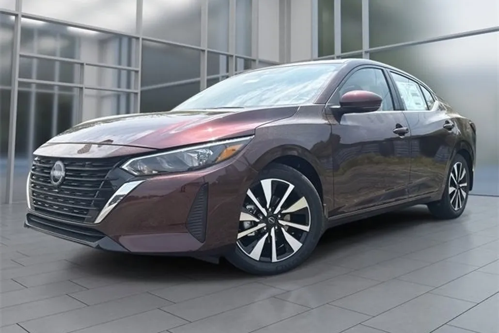 2025 Nissan Sentra SV photo 1