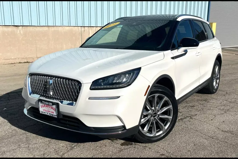 2021 Lincoln Corsair Standard photo 1