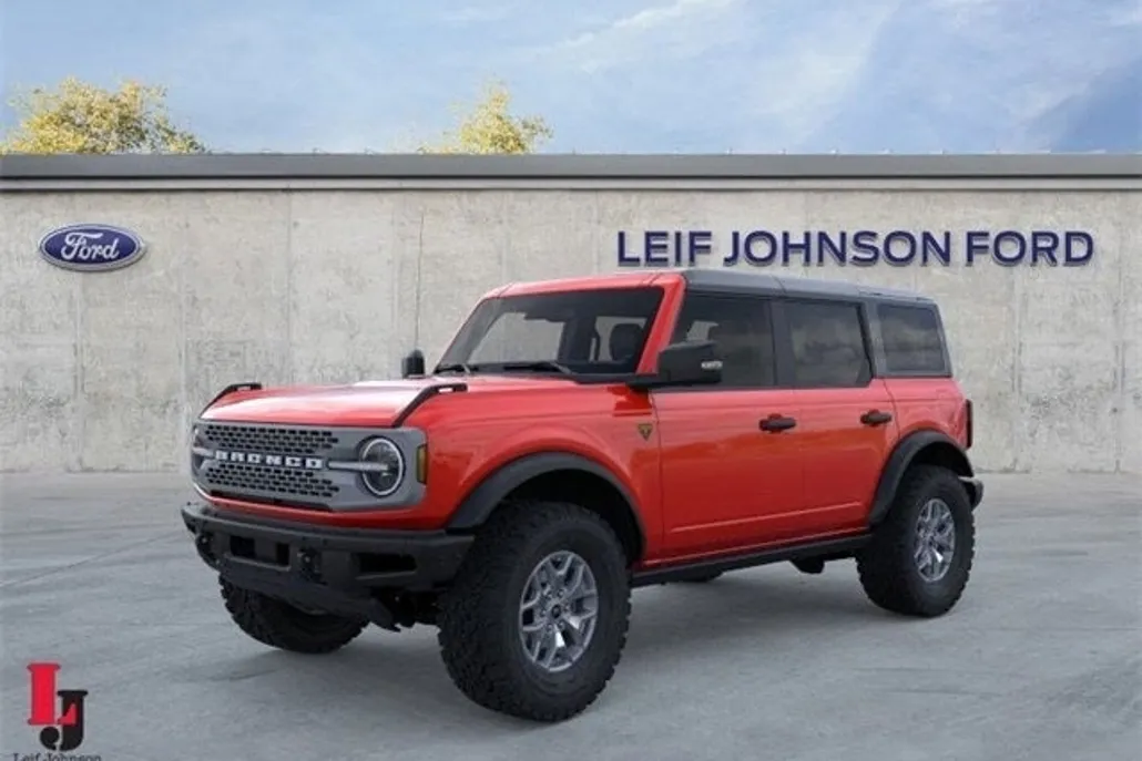 2024 Ford Bronco Badlands photo 1