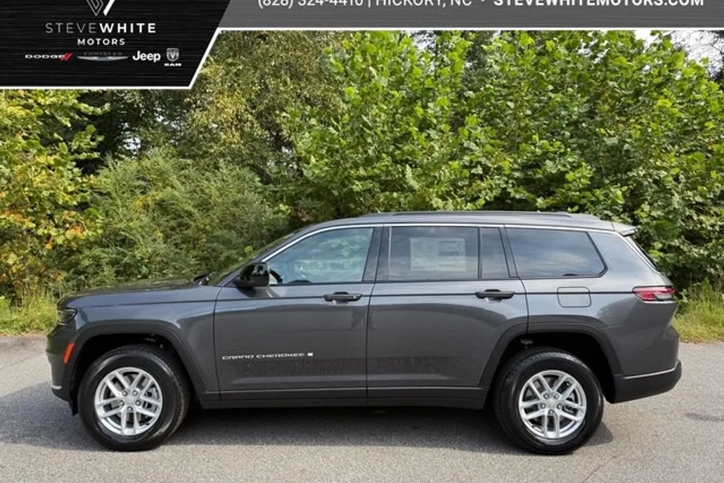 2025 Jeep Grand Cherokee Laredo X photo 1