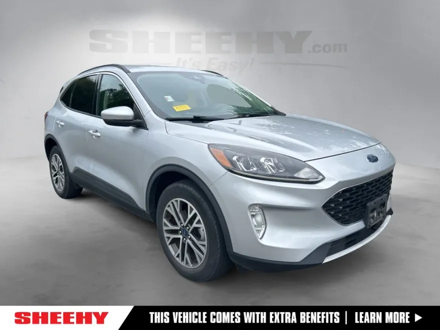 2020 Ford Escape SEL photo 1