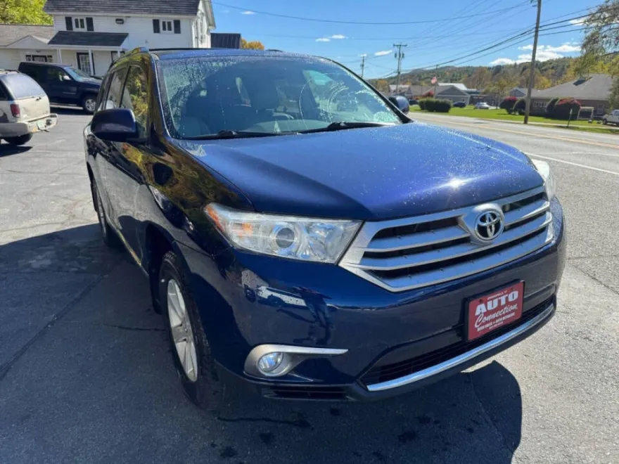 2013 Toyota Highlander Base Hybrid photo 1