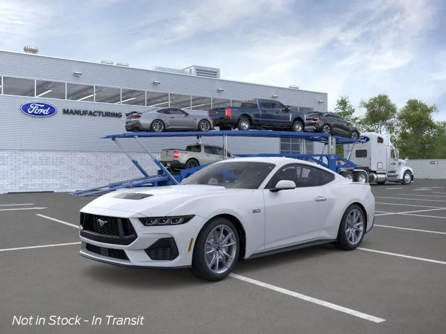 2025 Ford Mustang GT photo 1