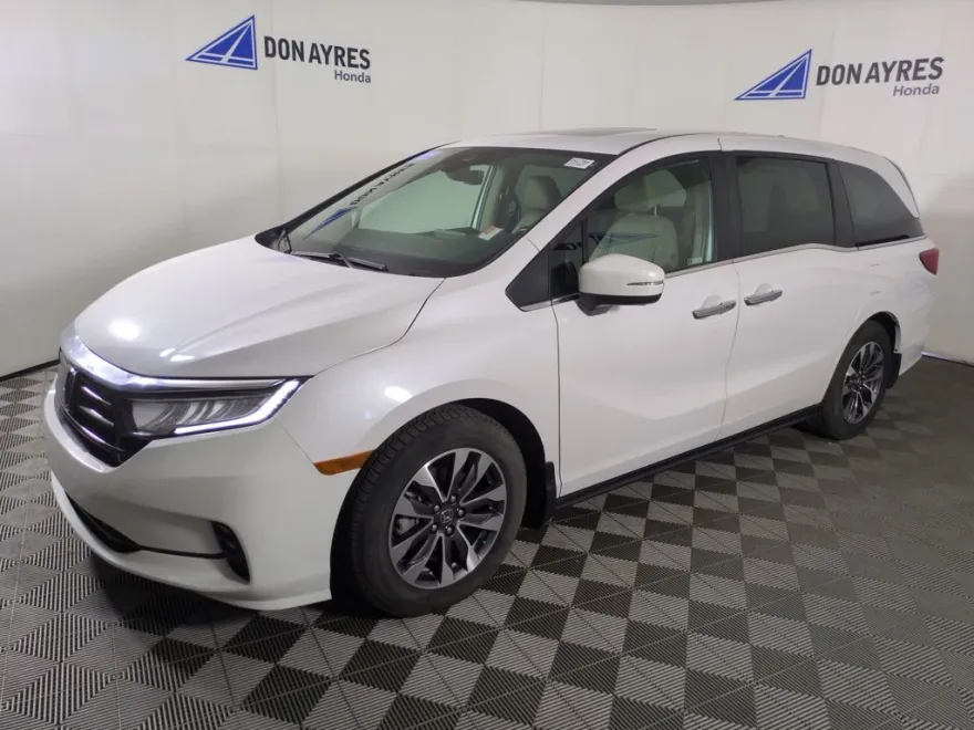 2023 Honda Odyssey EX-L photo 1