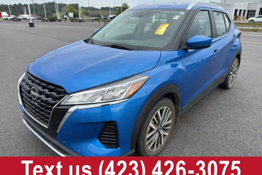 2023 Nissan Kicks SV photo 1