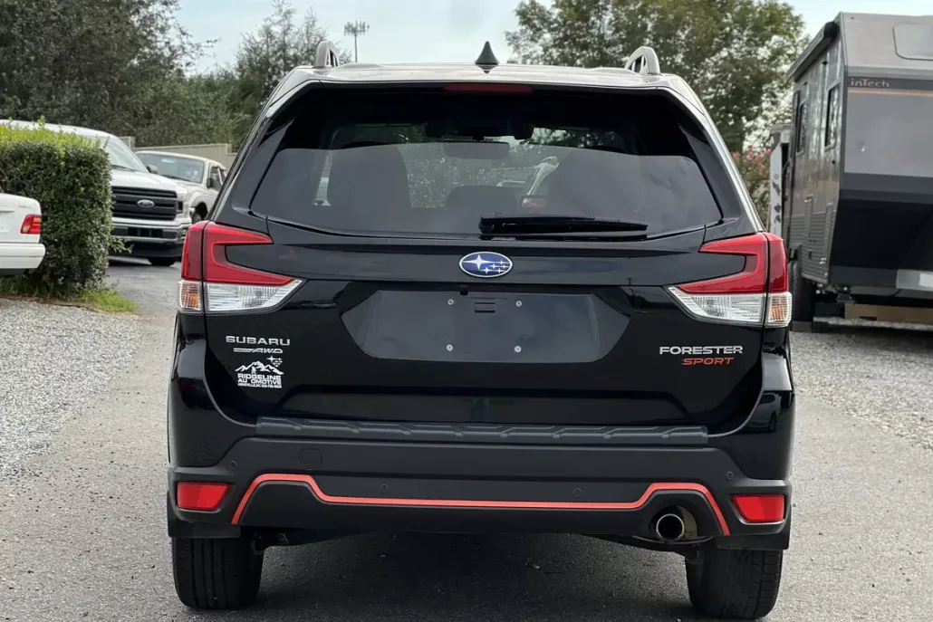 2021 Subaru Forester Sport photo 1