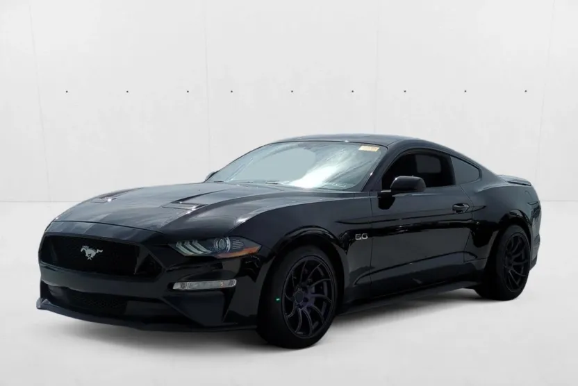 2020 Ford Mustang GT photo 1