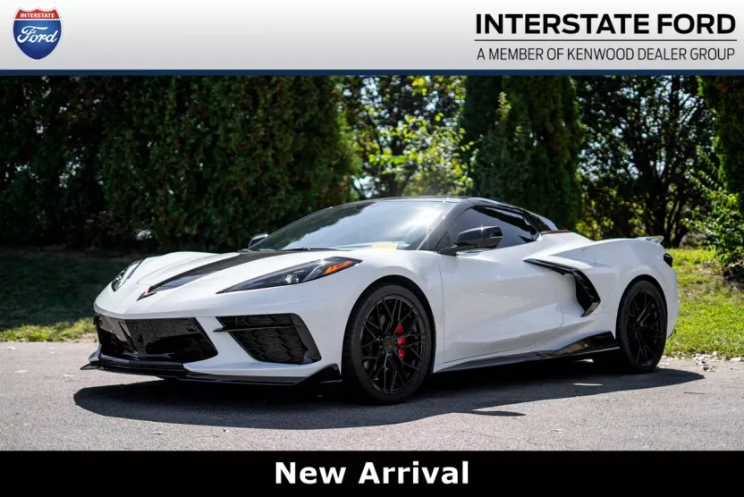 2023 Chevrolet Corvette Stingray 2LT Convertible photo 1