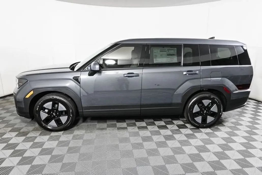 2026 Hyundai Santa Fe SE photo 1