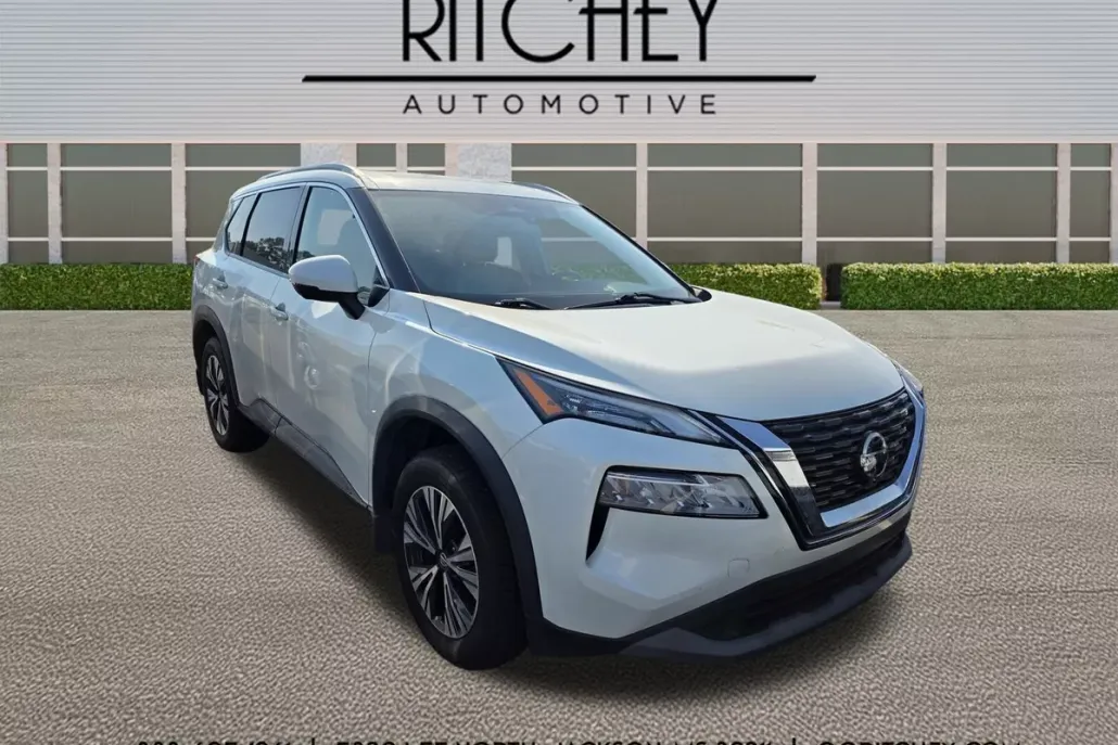 2021 Nissan Rogue SV photo 1