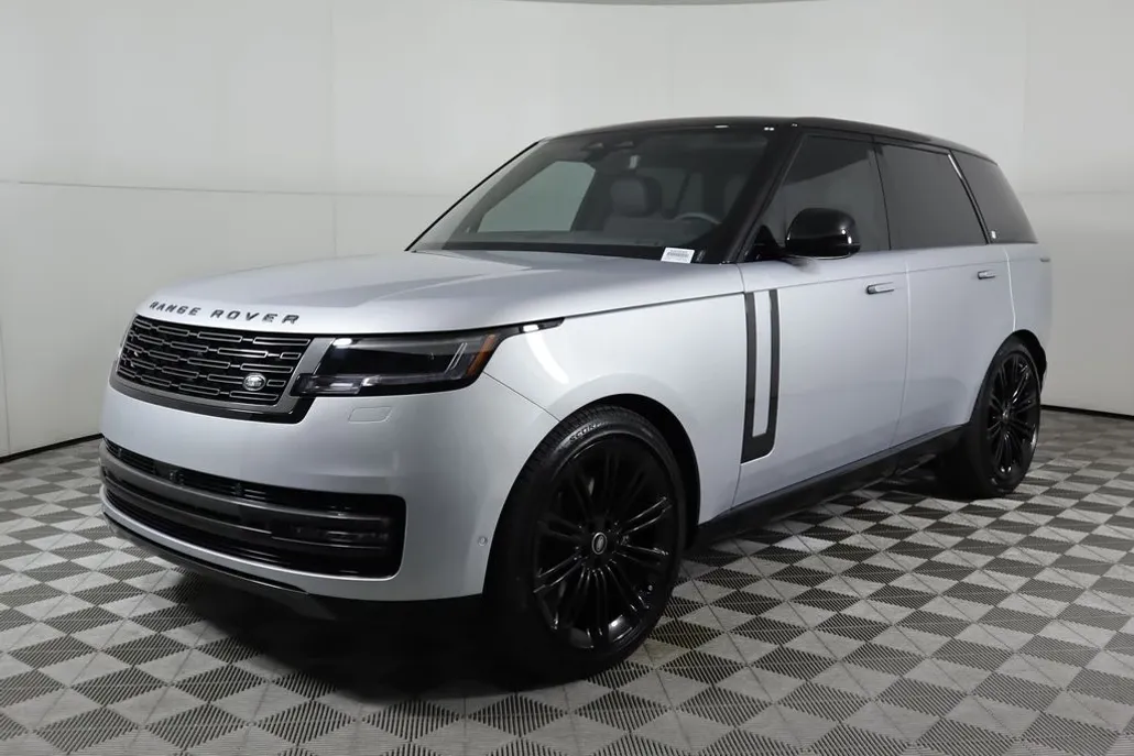 2025 Land Rover Range Rover SE photo 1