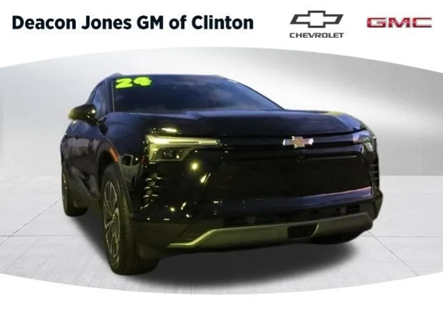 2024 Chevrolet Blazer EV photo 1