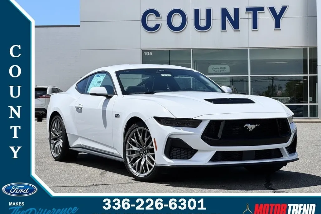 2025 Ford Mustang GT Premium photo 1