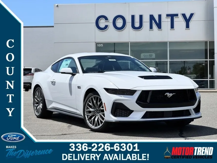 2025 Ford Mustang GT Premium photo 1