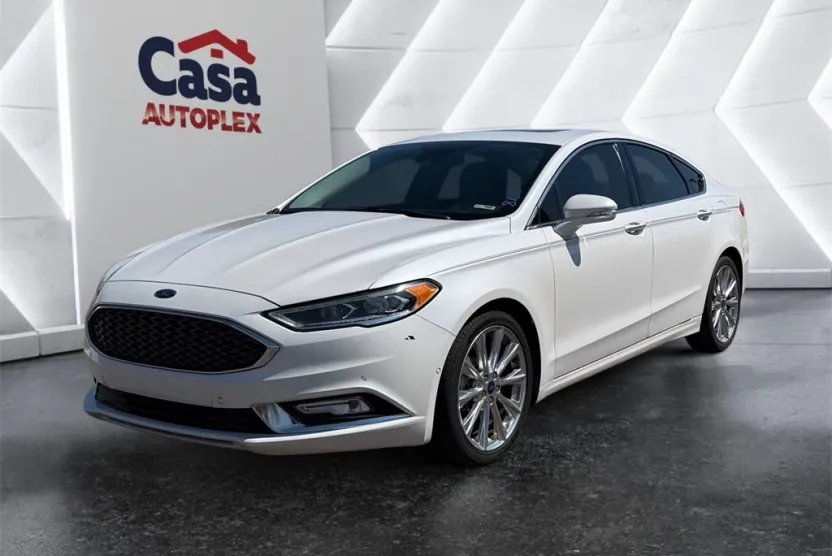 2017 Ford Fusion Platinum photo 1