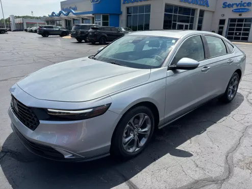 2024 Honda Accord EX photo 4