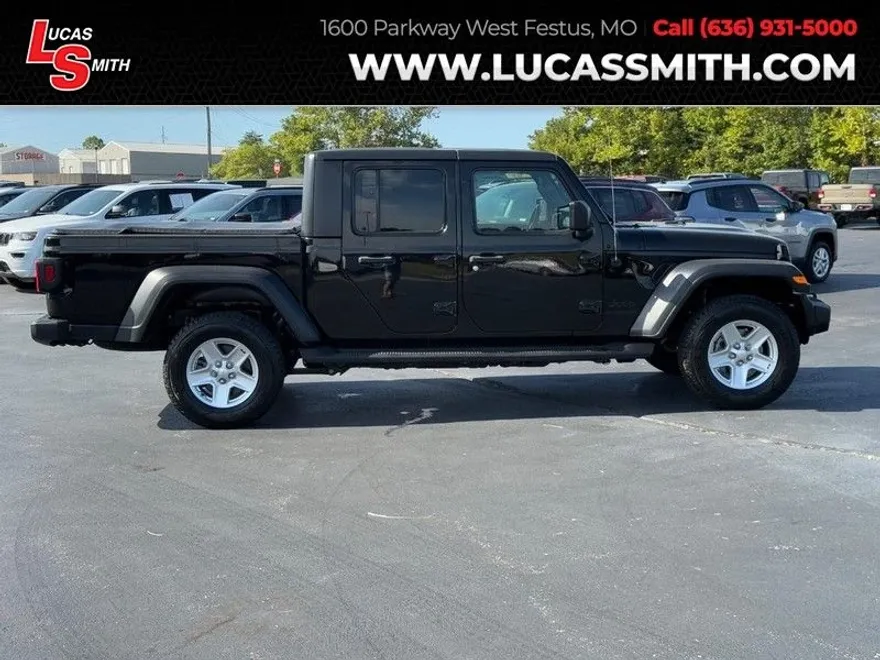 2020 Jeep Gladiator Sport S photo 1