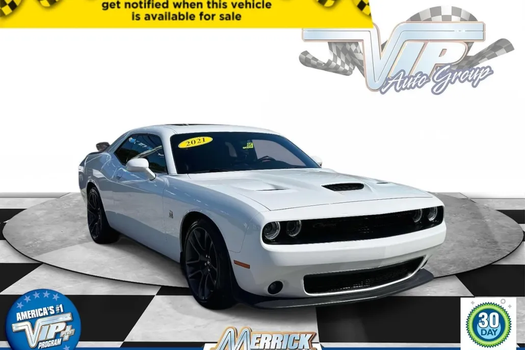 2021 Dodge Challenger R/T Scat Pack photo 1