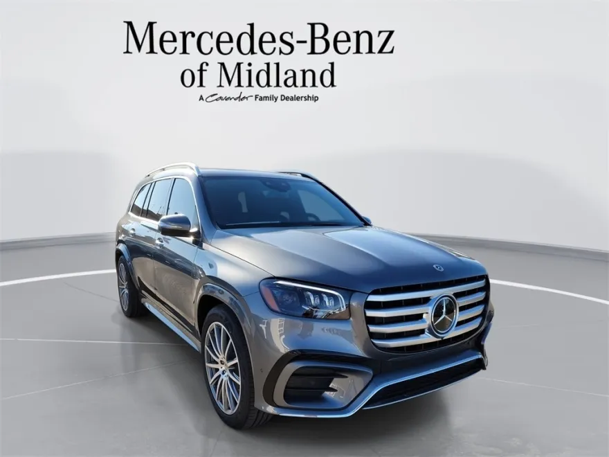 2025 Mercedes Benz GLS 450 photo 1