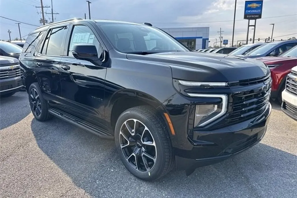 2026 Chevrolet Tahoe RST photo 1