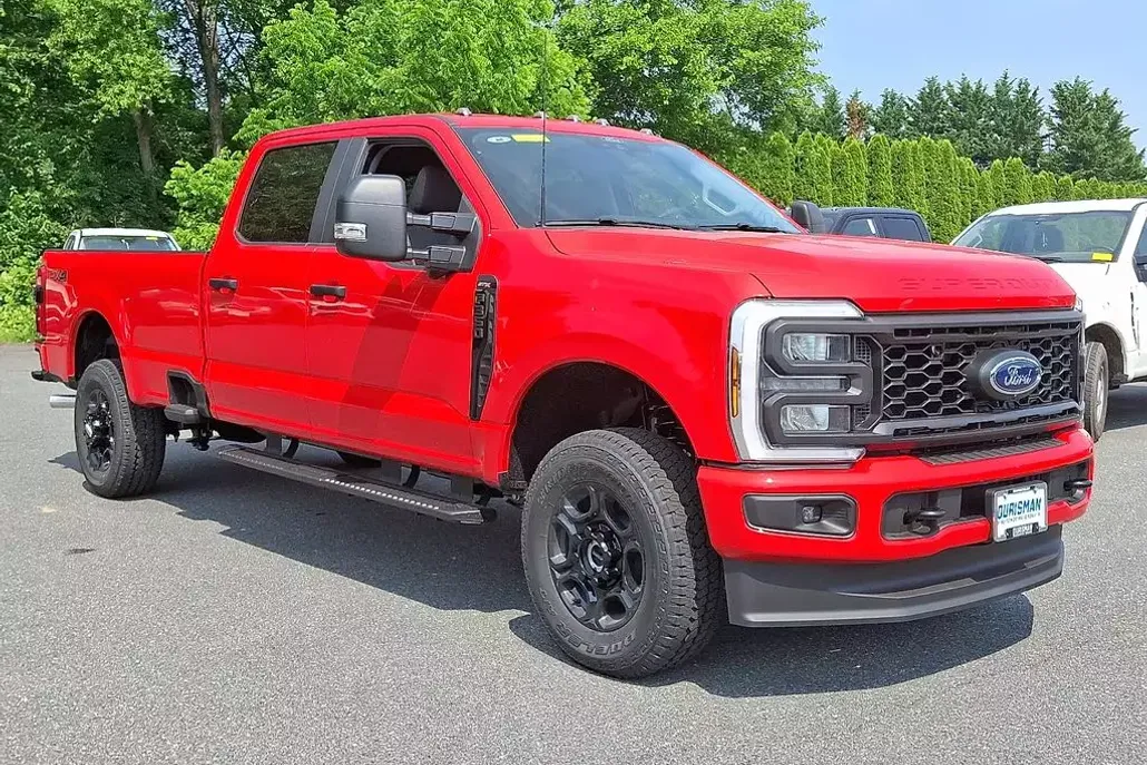 2025 Ford F-350 XL photo 1