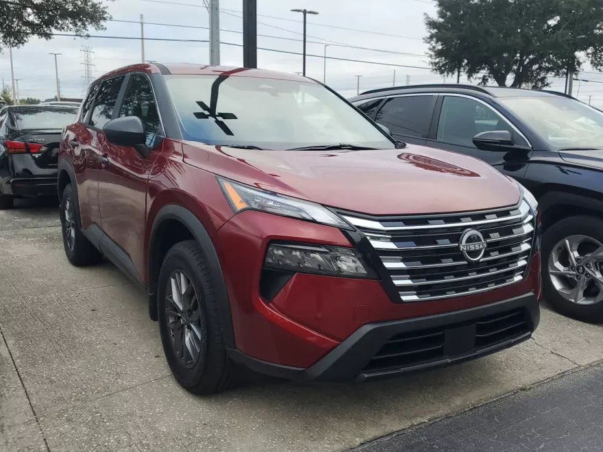 2026 Nissan Rogue S photo 1