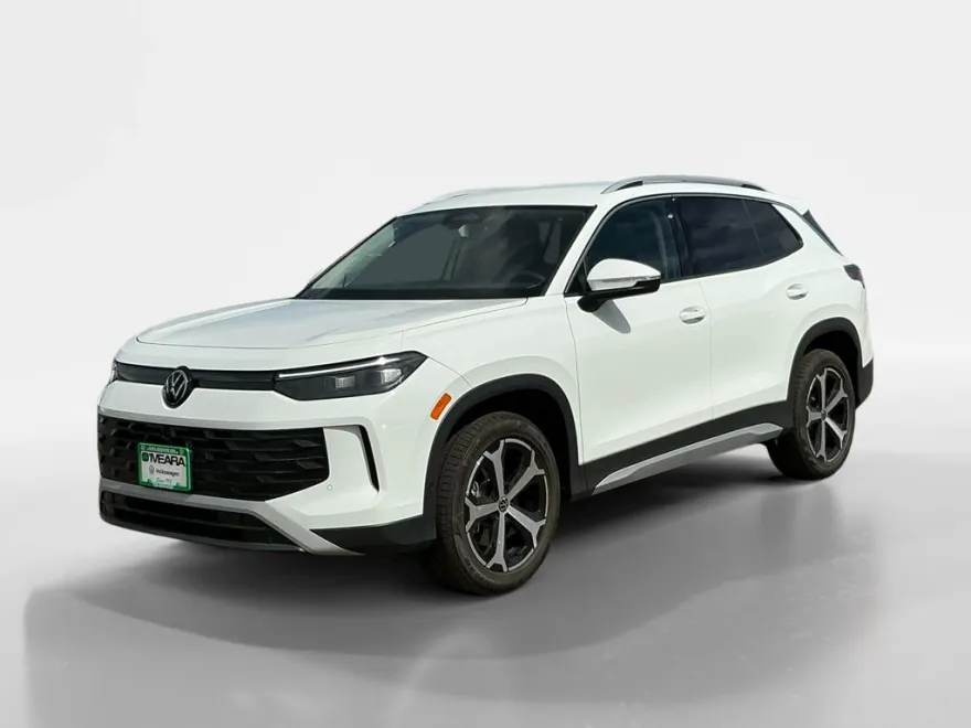 2025 Volkswagen Tiguan SE photo 1