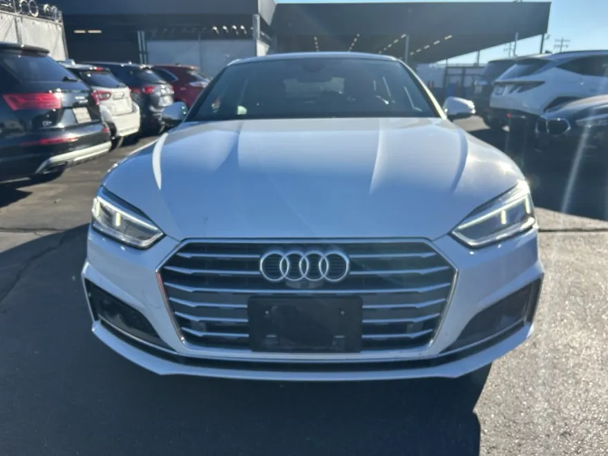 2018 Audi A5 Prestige photo 1