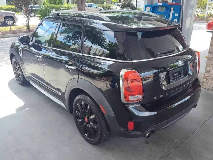 2020 Mini Cooper Signature photo 1